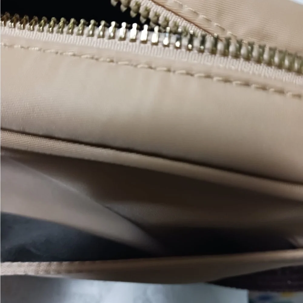NEW- Unni Crossbody Bag with Straps